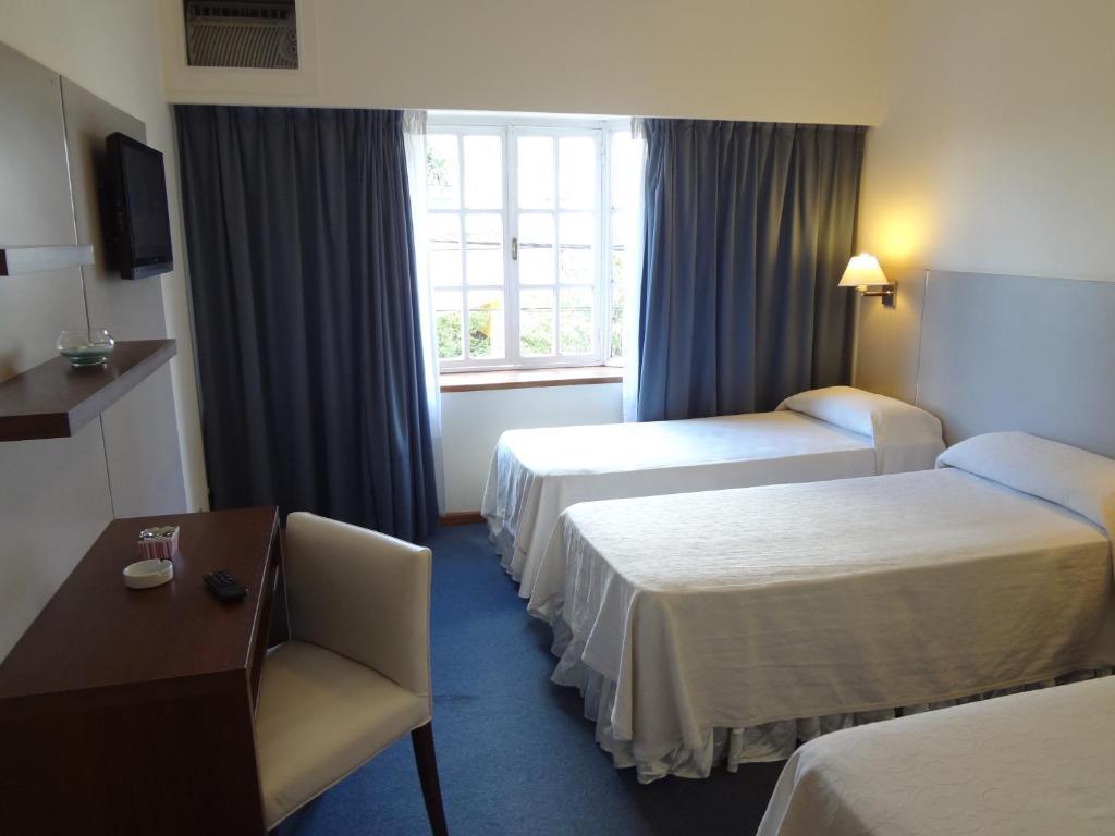 Los Tilos Hotel Y Spa By Cph Villa Carlos Paz Bilik gambar